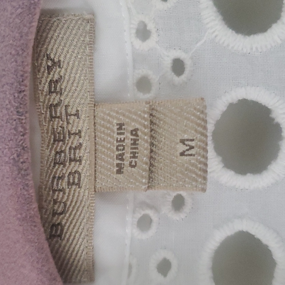 Burberry white eyelet top - Picture 2 of 6